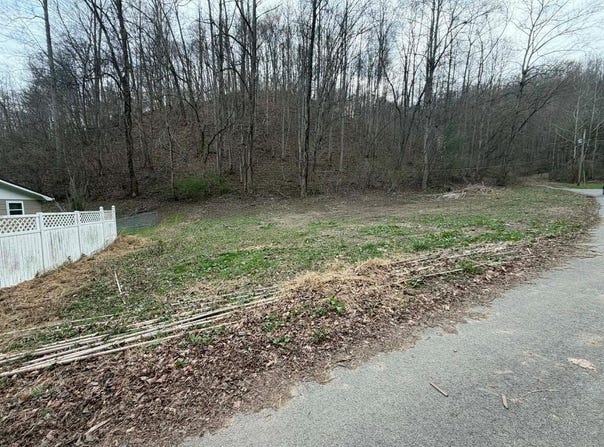 0 Central Branch, Emma, KY 41653