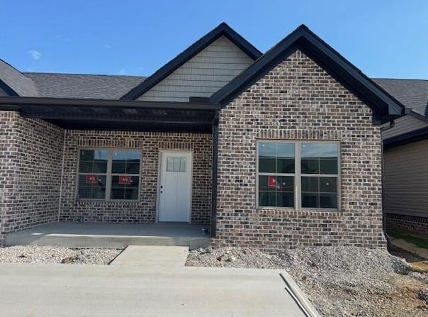 836 Ridgewood Drive, Berea, KY 40403