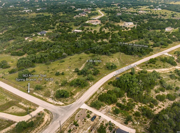 563 Abodar Trl, Spring Branch, TX 78070