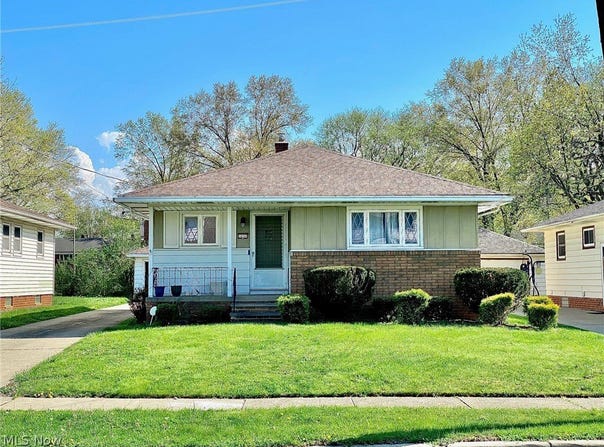 24350 Stephen Avenue, Euclid, OH 44123