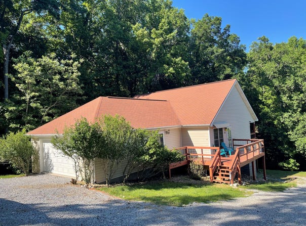 413 Shore Drive, Cadiz, KY 42211