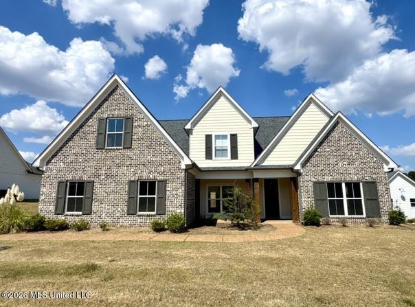 2484 Saint Ives Lane, Hernando, MS 38632