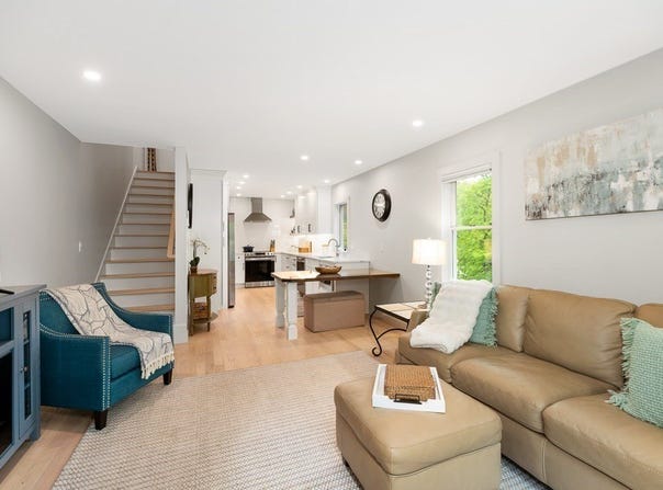 302 Western Ave A, Gloucester, MA 01930