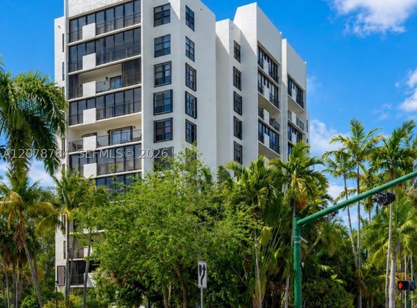 77 Crandon Blvd, Key Biscayne, FL 33149