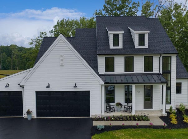 421 CANNON Way, LEBANON, PA 17042