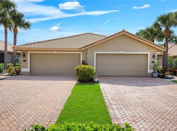 13626 Lucera Ct, ESTERO, FL 33928