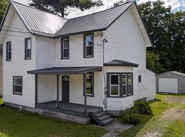 71 Shaw Blvd, Monroeton, PA 18832