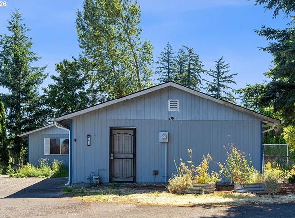 990 NW ANGELINE Ave, Gresham, OR 97030