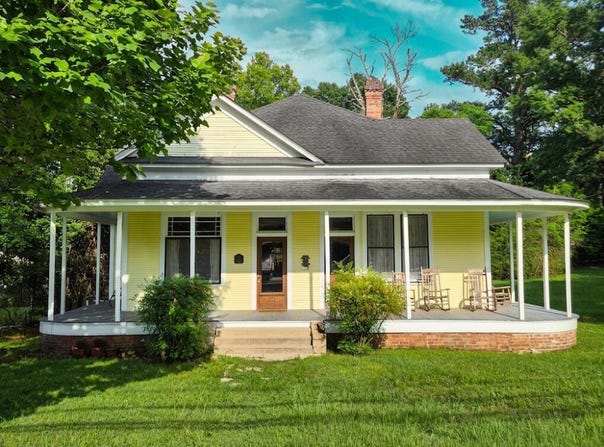 304 S Main Street, Newton, MS 39345