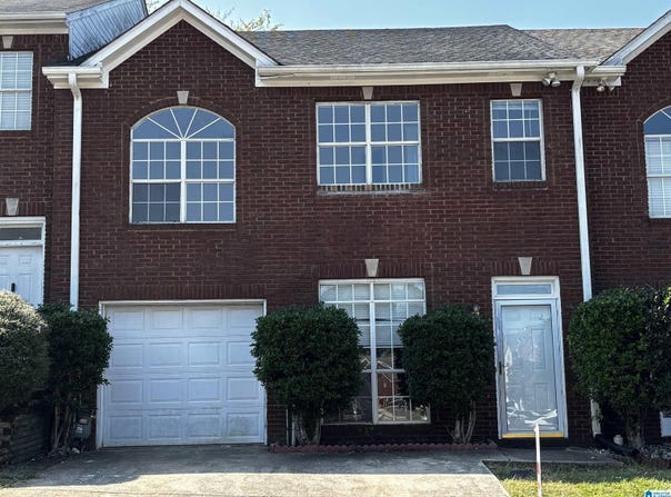 106 SOMMERSBY DRIVE, PELHAM, AL 35124
