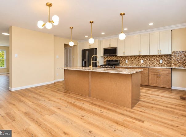 11110 GREINER Road, PHILADELPHIA, PA 19116