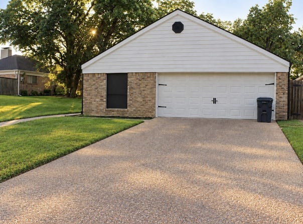 3229 Brannon Drive, Waco, TX 76710