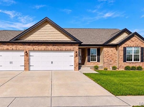 608 Monarch Drive, O'Fallon, IL 62269