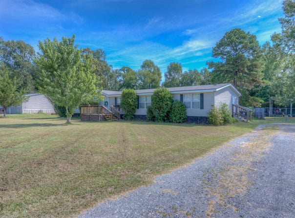 208 Bent Oak Drive, Stonewall, LA 71078