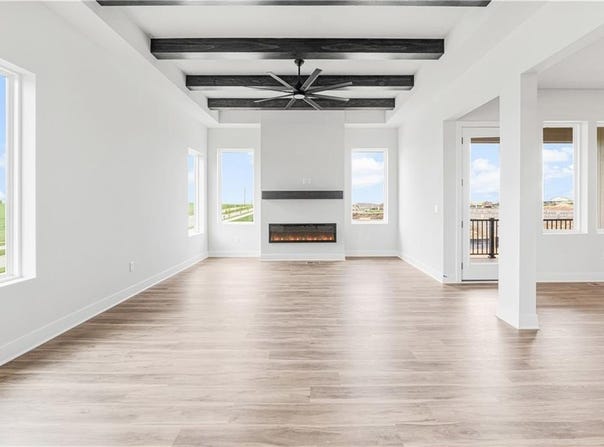 1383 N 163rd Circle, Basehor, KS 66007
