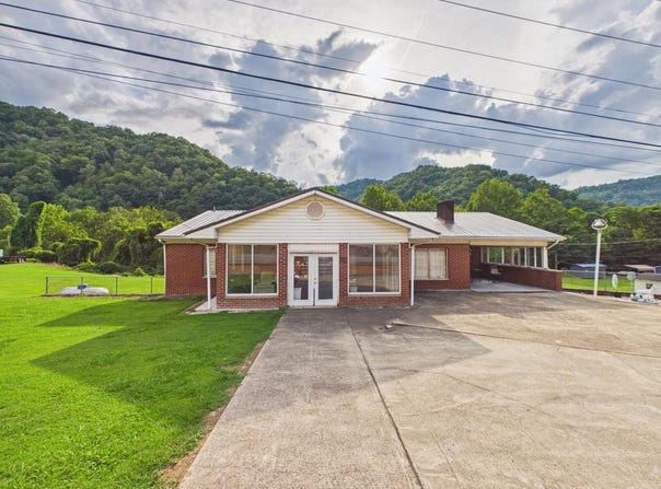 8737 Millard Highway, Pikeville, KY 41501