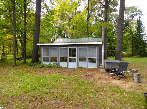 5298 Mills Drive, Prescott, MI 48756