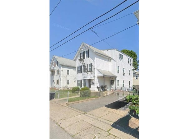 Central Falls, RI 02863