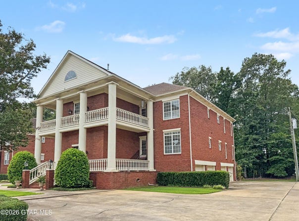 131 Willow Pointe Drive, Columbus, MS 39705