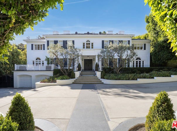 9135 Hazen Dr, Beverly Hills, CA 90210