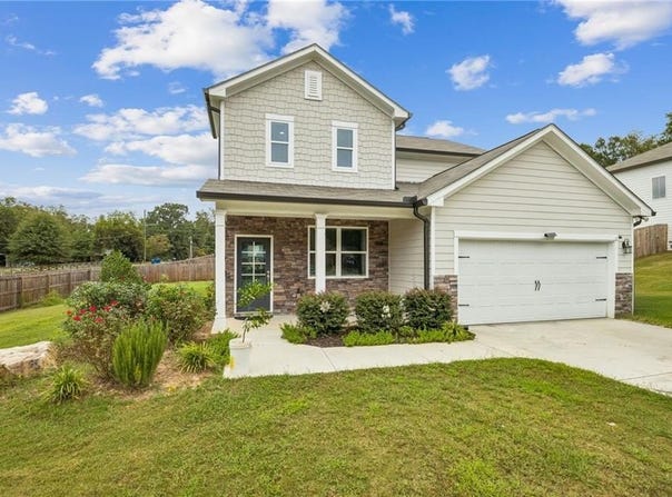 865 Lakeshore Drive, Winder, GA 30680