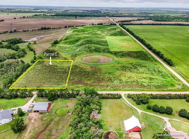 S 103rd St W, Clearwater, KS 67026