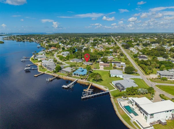 3173 PEACE RIVER Drive, PUNTA GORDA, FL 33983
