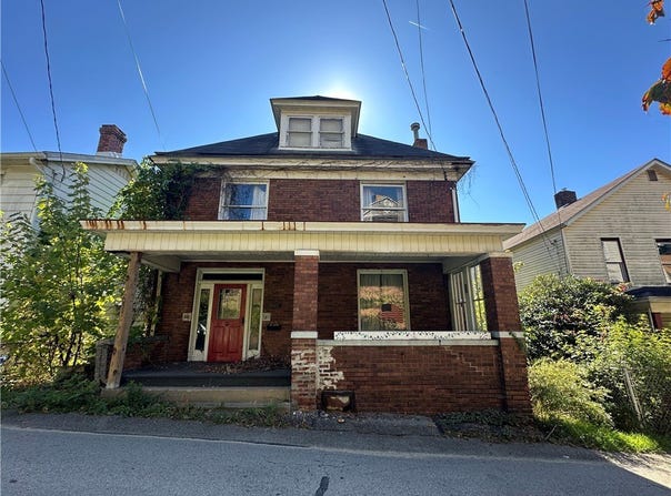 542 Franklin St., Freeport, PA 16229