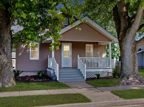 102 N 2ND Street, Dunlap, IL 61525