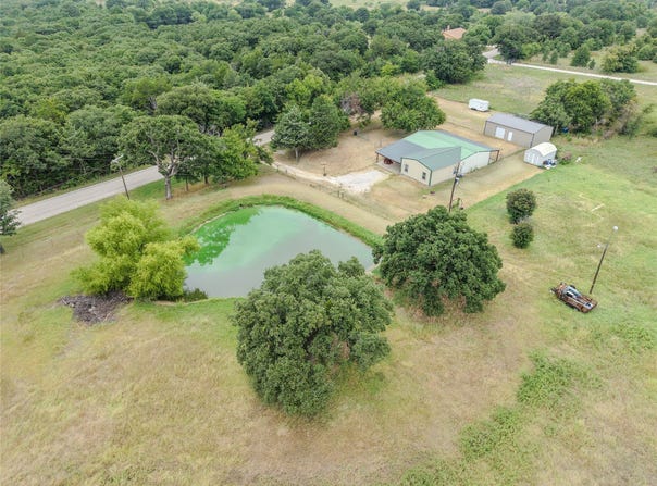 205 County Road 1794, Sunset, TX 76270