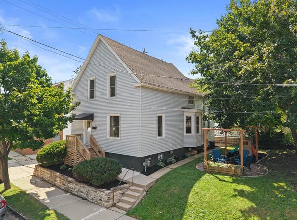 915 E Homer St, Milwaukee, WI 53207