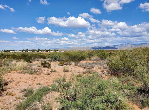 Nogal St lot: Eileen Acres#2, La Luz, NM 88337