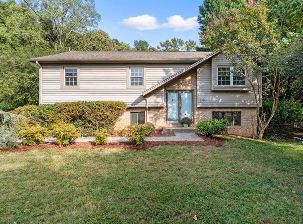 110 Maplewood Drive, Forest, VA 24551