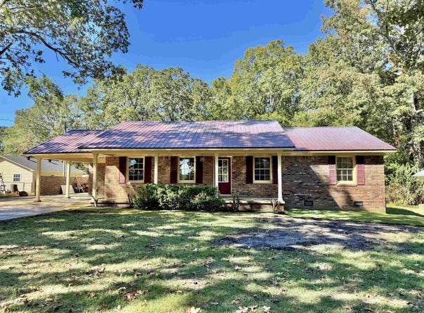45 YORK Ln, Savannah, TN 38372