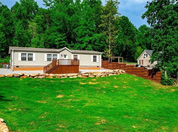 230 Durham Mill Road, Pickens, SC 29671
