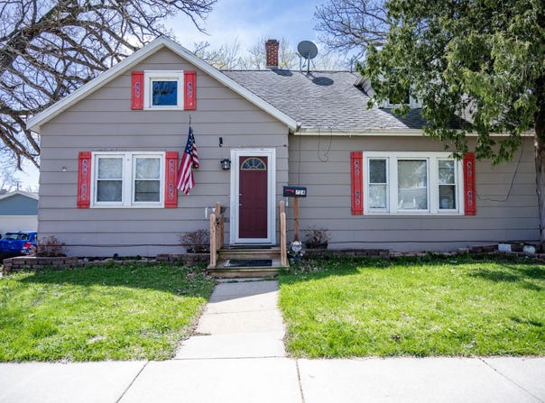 314 W State Street, Mauston, WI 53948