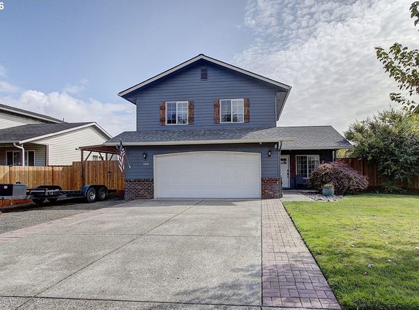 105 RADCLIFFE Rd, Kelso, WA 98626