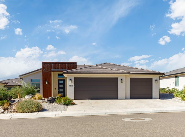 3107 E Lavatera Dr, St George, UT 84790