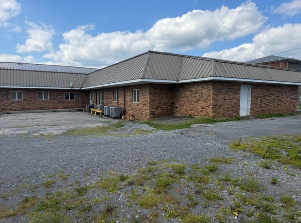 658 Main St, Rainelle, WV 25962