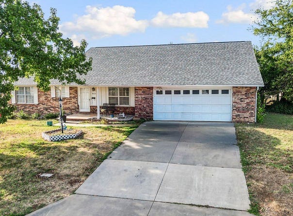 814 Orleans Drive, Rogers, AR 72758