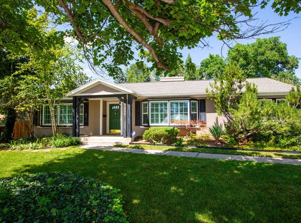 2651 E LINCOLN Ln, Holladay, UT 84124