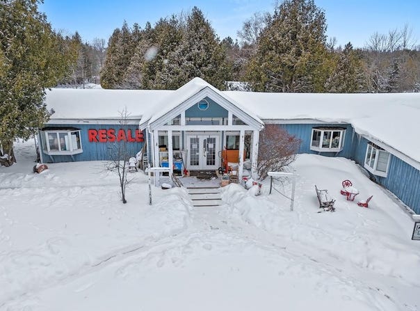 10331 Water St, Ephraim, WI 54234