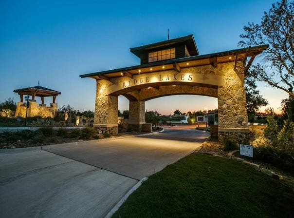 224 Sunset Point Trail, Heath, TX 75032