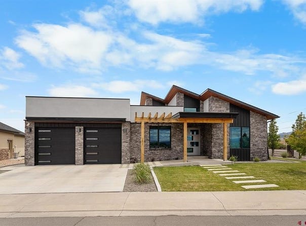 3037 Sleeping Bear Drive, Montrose, CO 81401