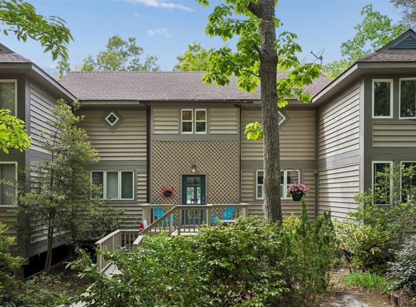 117 Sturgeon Creek Rd, Deltaville, VA 23043