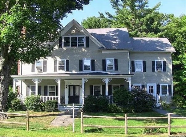 824 Peenpack Trail, Sparrowbush, NY 12780