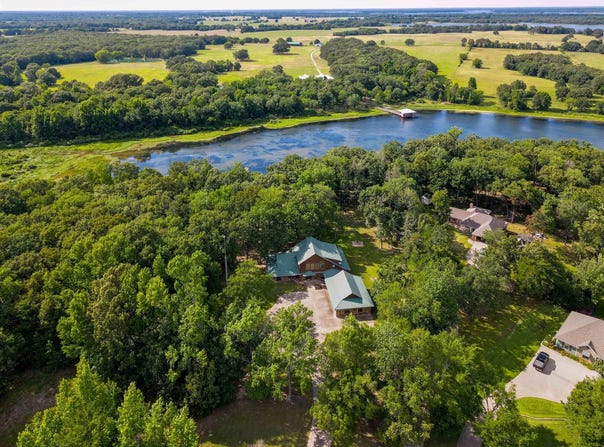 660 County Road 1503, Alba, TX 75410