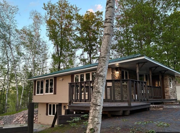 15744 DOUBLE B Lane, MOUNTAIN, WI 54149