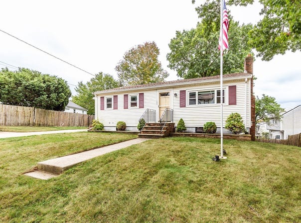 199 Anawan St, Brockton, MA 02302