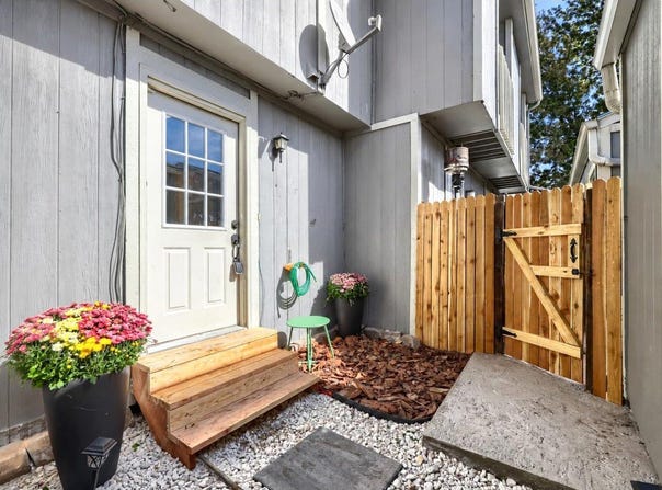 15648 E Mexico Ave, Aurora, CO 80017